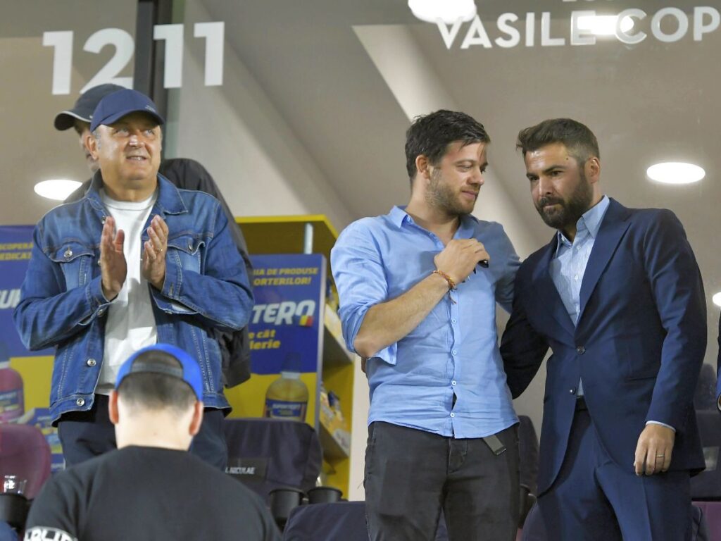 Dinamo cere ajutor de la Rapid » Mutu, sunat personal